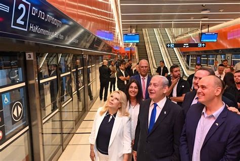 Tel Aviv Light Rail opens to the public - EJP