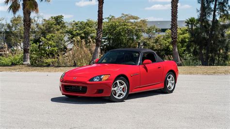 2002 Honda S2000 Convertible at Indy 2018 as F114.1 - Mecum Auctions