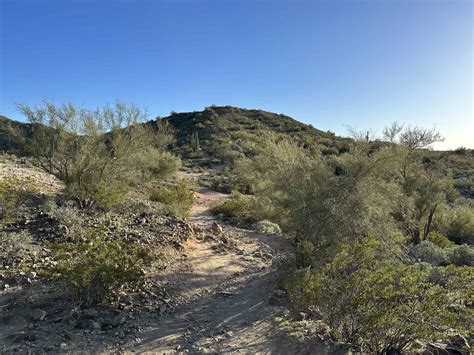 Hiking Sunrise Mountain Trail in Peoria, AZ - Karabou Adventures