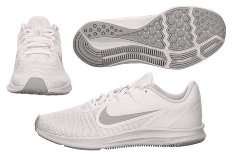 8 Best White Running Shoes Based on Real Reviews