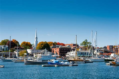 Downtown Camden Maine Shopping/Dining Guide | Camden Harbour Inn