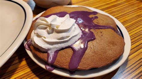 IHOP Willy Wonka 2023 Menu / Sampling it All Vlog Video / Cotton Candy Drink & Purple Pancakes ...