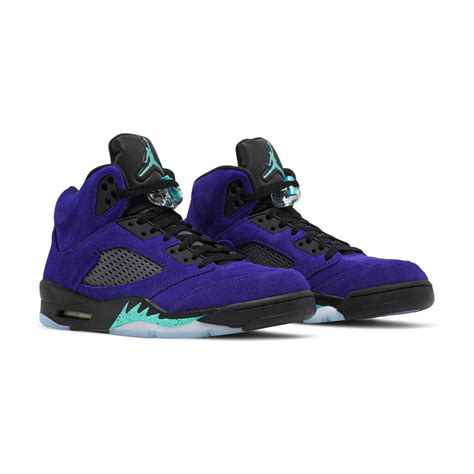 Jordan 5 Retro Alternate Grape - OFour