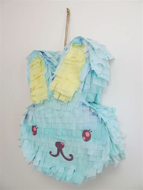 Lovely Beasts: DIY Birthday Piñata