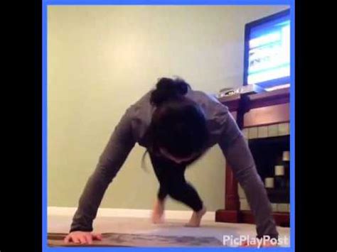 Hokey pokey plank dance - YouTube