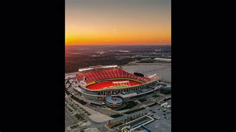 Denver Broncos to ask fans for input on stadium's future | 9news.com