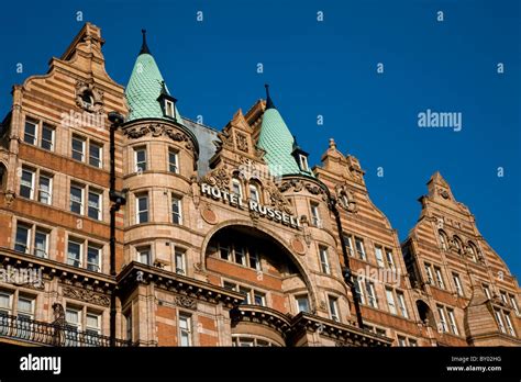 Russell square london uk hi-res stock photography and images - Alamy