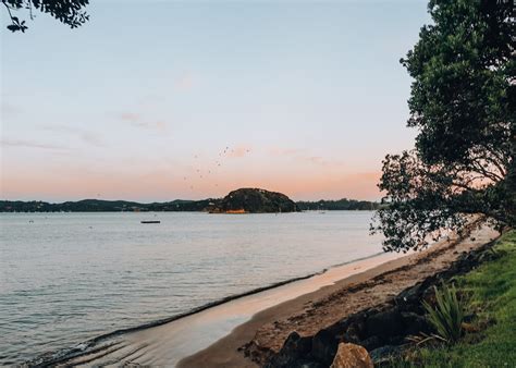 Best of the Bay of Islands: 48-hour Paihia Travel Guide | Krysti Jaims