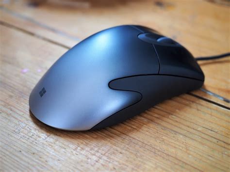 Microsoft Pro IntelliMouse review: The best wired mouse you can buy for $60 | Windows Central