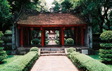 Temple of Literature - Hanoi Local Tour