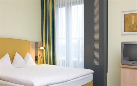 InterCity Hotel Hamburg**** - Stedentrip Hamburg | Treinreiswinkel