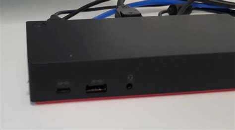 Review: Using the Lenovo Thinkpad USB-C Dock V2 (2024)