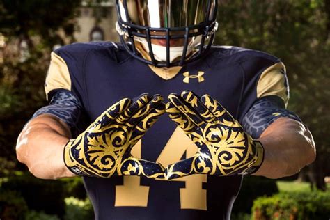 Notre Dame Unveils 2014 Shamrock Series Uniforms | Chris Creamer's ...