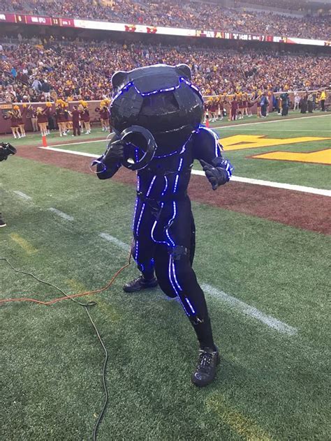 Goldy Gopher Halloween costumes power ranking - The Daily Gopher