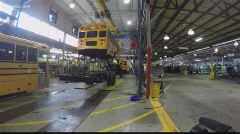 Blue Bird bus manufacturer lays off over 100 workers | 13wmaz.com