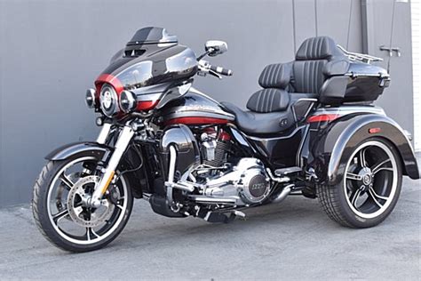 2020 Harley-Davidson® FLHTCUTGSE CVO Tri Glide® Ultra for Sale in Westminster, CA (Item 1092180)