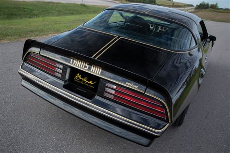 1977 Pontiac Firebird Trans AM “Smokey and the Bandit” Promo Car Sells ...