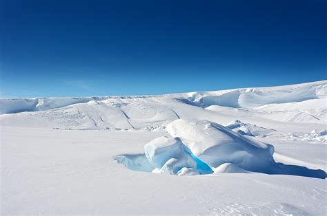 Antarctica Desert: KubrickFR: Galleries: Digital Photography Review ...