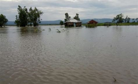 Devastating floods in Kenya leave 72 people dead and 211,000 displaced ...