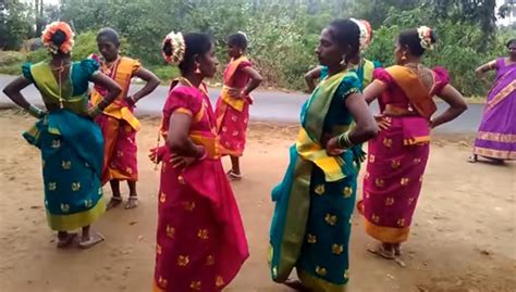 Kummi Dance : a Folk Dance of Tamil Nadu - The Cultural Heritage of India