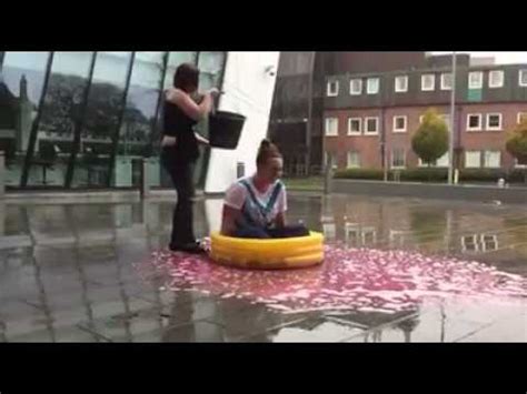 Girl gunged - YouTube