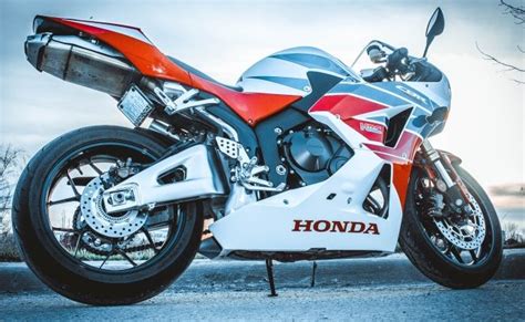 7 Types of Motorcycle Fairings - LatestMotorcycles.com