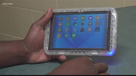 Inmates get tablets at Sumter-Lee Regional Detention Center | wltx.com