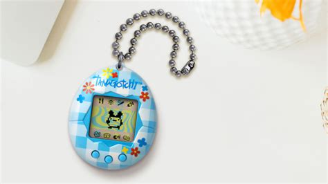 Tamagotchi original – all the colours, how to evolve, and more