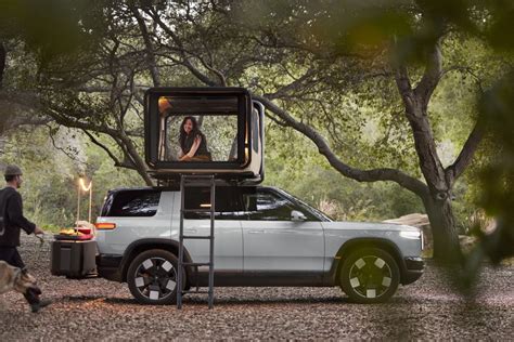 The Rivian Treehouse, rooftop tent for R2 | Car & Driver : r/Rivian