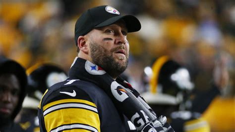 Ben Roethlisberger Officially Announces Retirement In Emotional Video ...