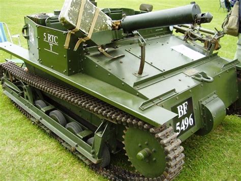 Carden Loyd tankette - Photos & Videos - NET-MAQUETTES