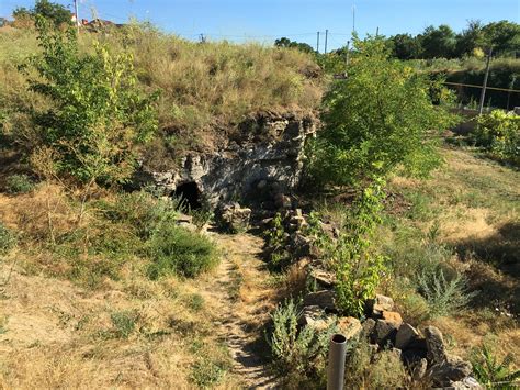 How to enter the Odessa catacombs without a guide or tour – Aaron's Blog