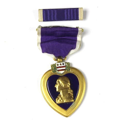 44th Collectors Avenue - US Army Purple Heart medal and ribbon