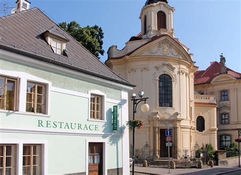 HOTEL U ZVONU - Prices & Reviews (Kutna Hora, Czech Republic)