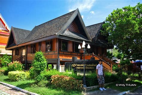 Wat Chalong - Phuket's most important temple