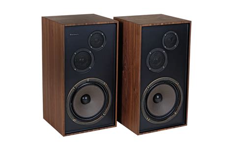 Vintage Speakers – Telegraph