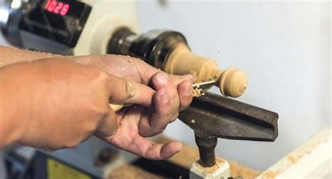 A Beginner’s Introduction to Woodturning Basics - Woodturning Tips