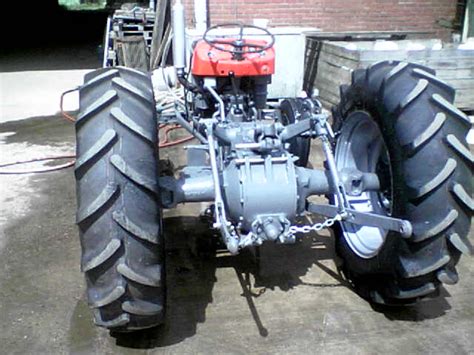 Massey Ferguson 135 Restoration - Vintage Massey Ferguson