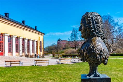 Statue of Carl Linnaeus in Botanical Garden in Uppsala, Sweden Stock Photo - Image of scientist ...