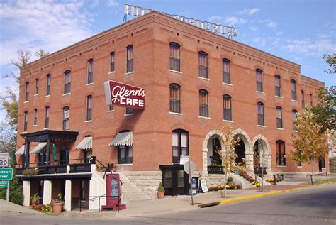 Hotel Frederick (Boonville, Missouri) | Built in 1905, this … | Flickr