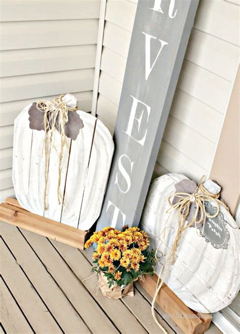 14 Best Rustic Fall Decor and Design Ideas for 2023