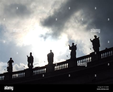 statues at st peter's square in rome Stock Photo - Alamy