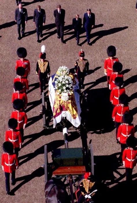 Remembering Diana: A Look Back At The Remarkable Funeral Procession Of ...