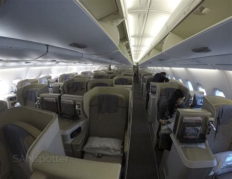 Asiana Business Class Review - Seats, Service & Meals - Fly in Style