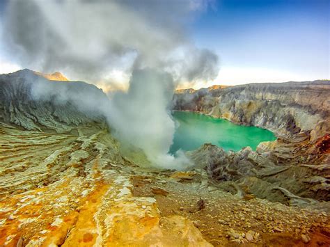 Kawah Ijen Volcano by Girardet Karl on 500px | Volcano, Natural ...