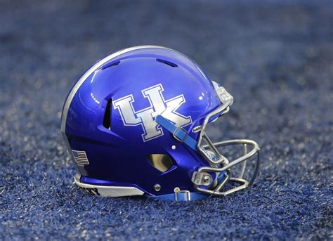 Kentucky Football: History, Low Points & the Stoops Era - Part 1