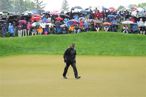 Phil Mickelson admits he's a 'golf sicko' during PGA Championship