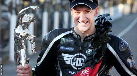 Fairytale TT triumph for Ian Hutchinson after leg injury - BBC Sport