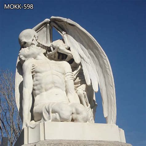 Famous Marble Kiss of Death Statue Replica