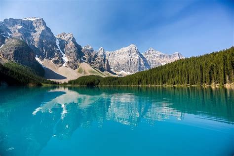 Banff National Park A Tapestry of Breathtaking Mountains|
